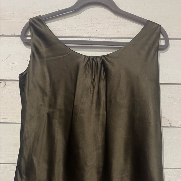 Kate Hill Green Silk Sleeveless Camisole Top size 12P - Picture 2 of 6